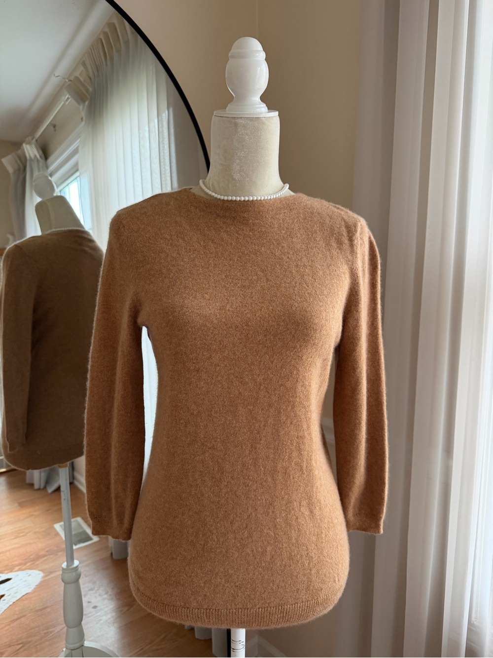 Talbots Camel Cashmere Crewneck Sweater Size M